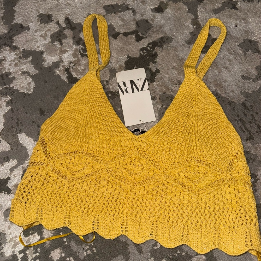 Zara Yellow Knit Crop Top